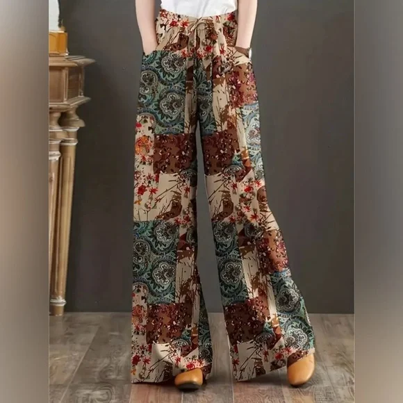 NEW Floral Boho Wide Leg Pants with Elastic Waist and Pockets! Easy Travel Pants - Picture 2 of 2